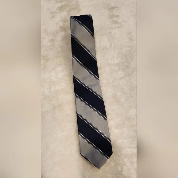 Pierre Cardin Blue Striped Tie - Picture 10 of 11